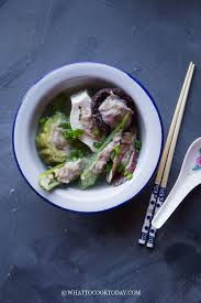 Variation of this food include vegetables and mushrooms stuffed with ground meat or surimi. Yong Tau Foo Yong Tau Fu
