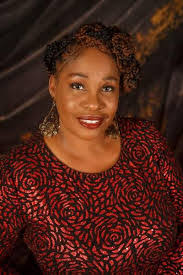 Viola Robertson's Instagram, Twitter & Facebook