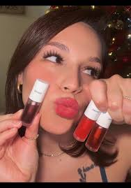 A lip oil & lip tint all in one! Pure genius!! Thank me later guys!!✨ ...