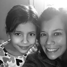 Sara R Kelley (@littlesara76)