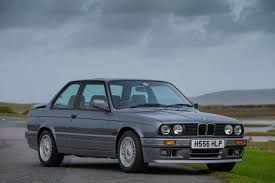 Whether you want a classic car for the weekends, or a daily for commuting to work or school, the e30 is a great choice. E30 Bmw 325i Sport Sells For 51k Because The World Has Lost Its Mind