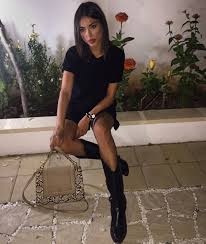 Our website aims to provide the agent, manager, and publicist contact details for giulia d'urso. Chi E Giulia D Urso Tutto Sulla Corteggiatrice Di Uomini E Donne Donne Magazine