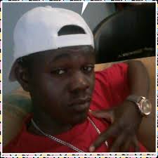 Peter Tangeni bee free