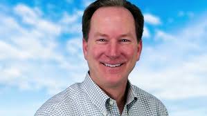 2023 Dean's Pinnacle of Excellence Award