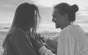 Casal está cada vez mais apaixonado. Carolina Loureiro Vai Para O Brasil Com Vitor Kley O Principal Era Que Eu Viesse E Depois Ela Voltasse Comigo Nova Gente