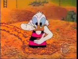 Scrooge has a great affection for his money, and his favorite hobby is to dive and swim around in the money in his bin. Caspa Gilito Scrooge Mpg Youtube