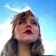 Emma Ayers🌙 (emmagines)