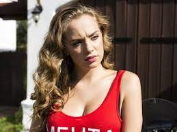 Zobacz najciekawsze publikacje na temat: Rodzinka Pl 14 Sezon Odc 255 Opis Streszczenie Baba Koszmar Super Express