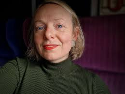 En route pour 48H à Paris après quelques mois à 100% à côté de Grenoble  pour l'émergence du lieu porté par terr-estre.