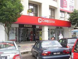 Antara produk dan perkhidmatan yang ditawarkan ialah akaun simpanan, akaun semasa, simpanan tetap, kad kredit dan kad debit, pembiayaan peribadi, perumahan dan kenderaan. Cimb Bank Johor Jaya Memerui