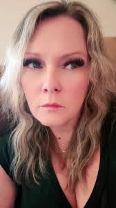 Tammy Hammer's Instagram, Twitter & Facebook