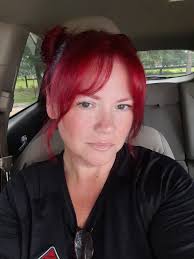 ISO : 1987 YEARBOOK. lost my yrbk , jacket all memories in fire