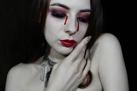 Buto gedruk rampak wajah seram taring panjang masuk ke dunia nyata | edhi siswo gawis. 8 Ide Makeup Halloween Untuk Anda Yang Tidak Siap Kostum Womantalk