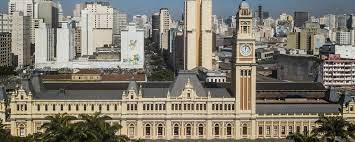 Across from pinacoteca is the luz station built in britain and assembled in brazil with the innovating museu da língua portuguesa, the first interactive language museum in the world. Saiba Como Serao Os Tres Andares Do Novo Museu Da Lingua Portuguesa Reaberto Apos Incendio 15 07 2021 Passeios Guia Folha