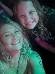 My entertainment for the afternoon. These guys are fearless!!!