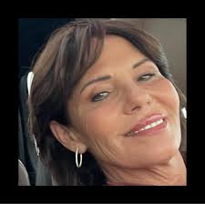 Mignone Manuel Crisp