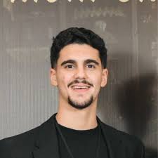 Recently, I sat down with Jil McIntosh to chat about what I do to achieve  precision and excellence in the Body Shop at General Motors Oshawa  Assembly.