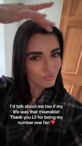 Carly ✈️🌃 (@carlycorbin)’s videos with suono originale