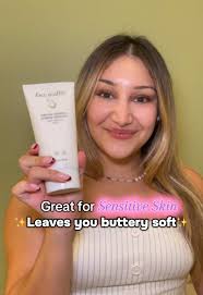 Best Gentle Cleanser for Dry Acne Prone Skin