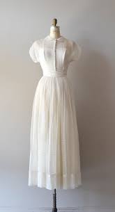 Fit flare brautkleid hochzeitskleid langarm spitze 36 38 40 42 44 rockschlitz. 1940er 40er Deargolden Hochzeitskleid Jahre Kleid Kleidung Tender Vintage Von 194 Hochzeitskleid 40er Chiffon Hochzeitskleid Hochzeitskleid