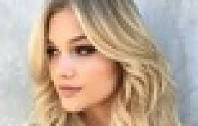 Nora Benjamin's Instagram, Twitter & Facebook