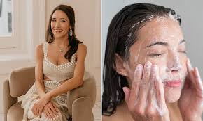 I'm a skincare expert... here are the popular beauty trends I will NEVER  try