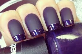 Nail clubbing occurs when the tips of the fingers enlarge and the nails curve around the fingertips, usually over the course of years. Pretty Manicures That Show Off Your Love For Purple