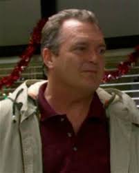 Stanley vs Dwight: The battle we never asked for, but always needed. 🍏😂  #TheOffice #DwightSchrute #StanleyHudson #Comedy