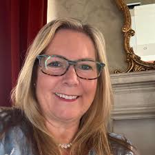 Can silk hankies be added to carding or combing?