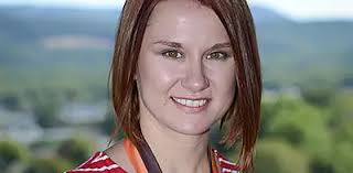 Alumni Award: Outstanding Young Alumna