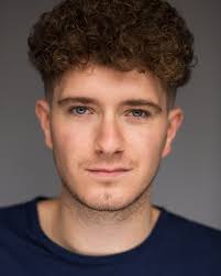 Gruffudd Lewis 🏴󠁧󠁢󠁷󠁬󠁳󠁿🎭 (@LewisGruffudd)