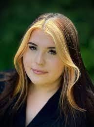 Amanda Mcentire's Instagram, Twitter & Facebook