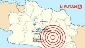Gempa bandung 4,0 magnitudo terjadi akibat aktivitas sesar garut selatan. Infografis Gempa Bandung Dan Pergerakan Sesar News Liputan6 Com