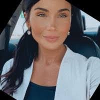 Alyssa Calabrese's Instagram, Twitter & Facebook