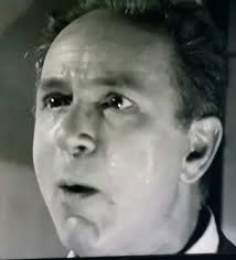 What is the distinctive voice in the "Wizard" episode?