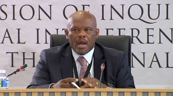 🔴Shadrack Sibiya Returns to Testify at Madlanga Commission🔴 Suspended  Deputy National Police Commissioner for Crime Detection, Lieutenant-General  Shadrack Sibiya, is back on the witness stand this Monday morning at the  Madlanga Commission