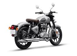 The royal enfield classic 350 gunmetal grey is the mid variant of the classic 350 lineup. Classic 350 Dual Channel Colours Specifications Reviews Gallery Royal Enfield