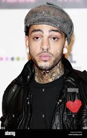 Travis Singer's Instagram, Twitter & Facebook