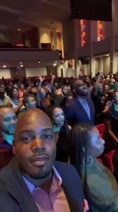 Keron Williams (@iamkeronwilliams)