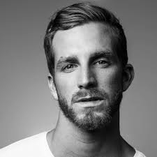 On the Edge of Black and White (2008)