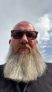 Aaron Grennon's Instagram, Twitter & Facebook