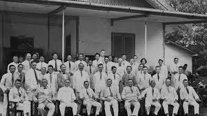 Jul 04, 2021 · peta (pembela tanah air), dibentuk pada tanggal 3 oktober 1943 dengan tujuan untuk memoertahankan tanah air indonesia dari penjajahan bangsa barat. Sinyo Sinyo Rasis Hindia Belanda Tirto Id