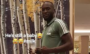 #romelu lukaku #belgium nt #belgium mnt #manchester united #own creation #i mean on the eve of the wc what else can you say #plus it's true #but his reaction is still hilarious. Nemanja Matic Calls Manchester United Team Mate Romelu Lukaku A Baby For Drinking Milk Daily Mail Online
