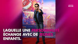 L'humoriste sera dès 21h05 sur la chaîne à l'occasion de la diffusion en direct de son spectacle ce n'est un secret pour personne, le papa de lila et de léon a perdu sa main droite. Jamel Debbouze Cet Accident Qui Lui A Coute L Usage De Son Bras Video Dailymotion