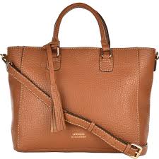 Fournisseur grossiste spécialisé en sacs de jute et toiles de jute, filoche et ficelle présente sa gamme 2020 pour les professionnels et les particuliers. Tuileries Sac Bandouliere En Cuir Gros Grain