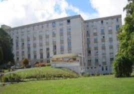 Un ehpad est une résidence de services, ayant obtenu un agrément préfectoral, permettant la gestion locative d'une résidence dans laquelle sont accueillies des personnes âgées dépendantes. Ehpad Maison De Retraite Petites Soeurs Des Pauvres De Saintes A Saintes