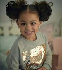Mariage coiffure coupes de cheveux homme coupe cheveux rock coupes courtes cheveux fins coupe meche coupe avec tissage. Coiffure Petite Fille Macaron 45 Coiffures De Petite Fille Qui Changent Des Couettes Elle