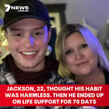 Megan Lindner's Instagram, Twitter & Facebook