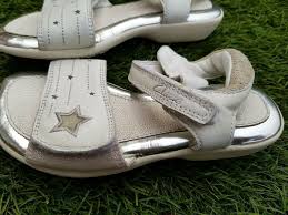 Girls Leather Sandals Fromclarks Size 6 Uk Children Size Sold As Seen On Picturesprovided Collection Available Girls Leather Sandals Leather Sandals Leather