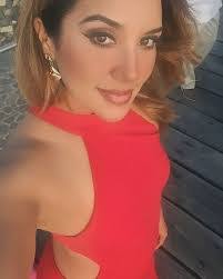 Gina Coronado's Instagram, Twitter & Facebook